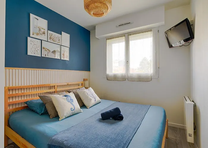 Le Coquillage Bleu - Elegance Marine A カブール